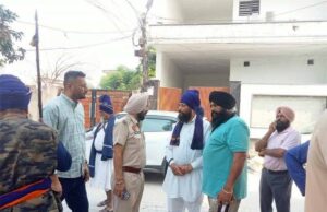 गांव बन गया पुलिस छावनी, तनाव ने बढ़ाई स्थानीय लोगों की चिंताएं