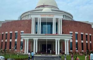 हंगामे के बीच सरकार ने रखा अनुपूरक बजट, सदन की कार्यवाही 9 दिसंबर तक स्थगित