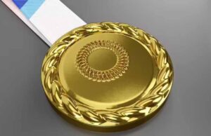 रेलवे ने तोड़ी 20 साल पुरानी परंपरा, रिटायरमेंट पर अब नहीं मिलेगा गोल्ड-प्लेटेड चांदी का मेडल