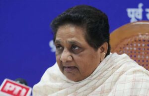 मायावती से मिलने पहुंचे कांग्रेस नेता को नहीं मिली एंट्री, BSP प्रमुख ने गेट से लौटाया