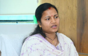 रायपुर : महिला एवं बाल विकास विभाग की योजनाओं का गोंडी एवं हल्बी भाषा में होगा व्यापक प्रचार-प्रसार- मंत्री राजवाड़े
