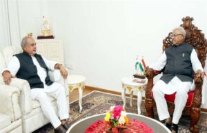 राज्यपाल पटेल से विधानसभा अध्यक्ष तोमर ने की सौजन्य भेंट