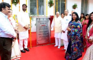 विद्यार्थियों का ज्ञान और कौशल देश के विकास की अमूल्य निधि : राज्यपाल पटेल