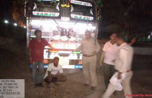 जतारा एसडीओपी और जतारा रेंजर की सूझबूझ और समन्वय से अवैध लकड़ी परिवहन करते जप्त हुआ ट्रक