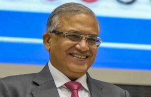 मुख्य निर्वाचन आयुक्त ने बोले- EVM पूरी तरह सुरक्षित, इससे छेड़छाड़ करना संभव नहीं