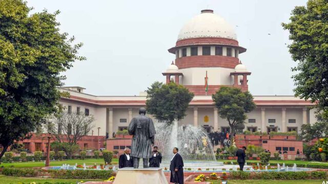 Supreme_Court_93-1.jpg