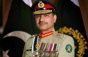 India से मुंह की खाने का इनाम! PAK आर्मी चीफ असीम मुनीर का प्रमोशन, फील्ड मार्शल बनाया गया