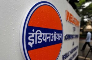 इंडियन ऑयल ने कहा घबराने की जरूरत नहीं, भारत के पास तेल-गैस का पर्याप्त भंडार
