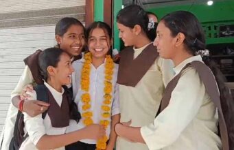 बोर्ड परिणाम जारी, उज्जैन की बेटी का कमाल, कक्षा 10वीं में प्रदेश की टॉप फाइव सूची में सुहानी का चौथा स्थान