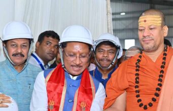 मुख्यमंत्री साय ने नवनिर्मित आधुनिक आयुर्वेदिक प्रसंस्करण इकाई और केन्द्रीय भंडार गृह परिसर का किया लोकार्पण