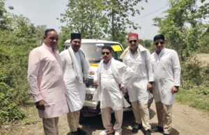 फतेहगढ़ घाट पर प्रशासन ने अवैध रेत उत्खनन पर बड़ी कार्रवाई, टीम ने 10 ट्रैक्टर-ट्रॉलियां कीं जब्त