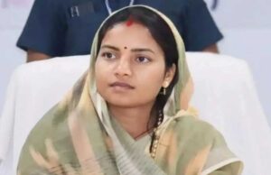 रायपुर : मंत्री श्रीमती लक्ष्मी राजवाड़े की पहल पर सूरजपुर में होंगे पुल और सड़क निर्माण, स्वीकृत हुए लगभग 48.72 करोड़ रुपए