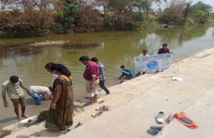 नर्मदा नदी से लगे ग्रामों में नदी के आसपास स्वच्छता के लिये सामूहिक श्रमदान