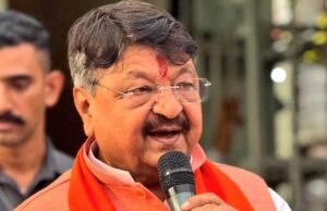 मंत्री विजयवर्गीय का सामाजिक बदलाव पर कटाक्ष बोले – कम कपड़े वाली लड़कियां मुझे अच्छी नहीं लगती