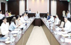 मुख्य सचिव की अध्यक्षता में विधानसभा सत्र की तैयारी और लंबित कार्यों की समीक्षा बैठक हुई