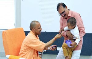 मां-बाप की मौत से टूटे तीन मासूम, सीएम योगी बने उम्मीद की किरण