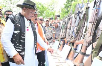 बस्तर में फैल रहा है अब विकास का उजियारा