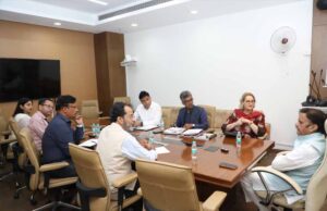 सरकार स्वास्थ्य सेवाओं को व्यापक एवं सुदृढ़ बनाने के लिए प्रतिबद्ध: उप मुख्यमंत्री शुक्ल