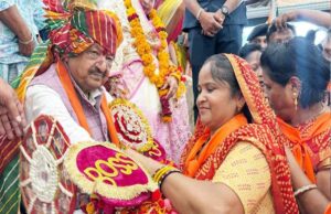 बहन-बेटियों को भारतीय संस्कृति से जुड़े संस्कार दें : मंत्री विजयवर्गीय