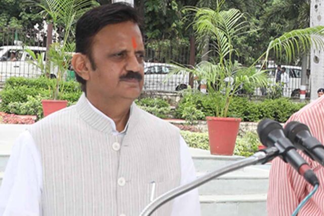 Rajendra_Shukla_181.jpg