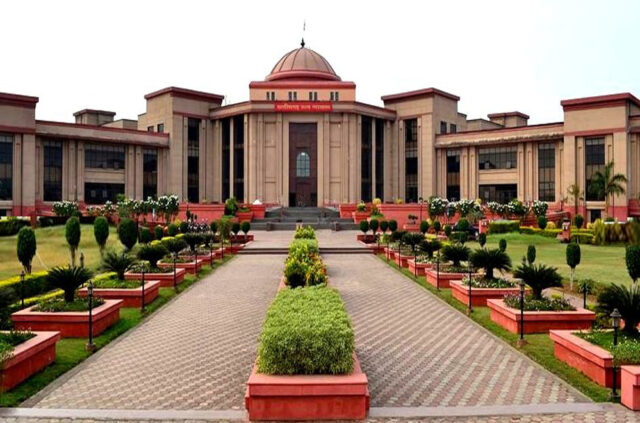 court_Bilaspur_High_A_37_1.jpg