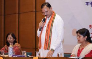 रायपुर : मां से ही संपूर्ण सृष्टि का आधार, प्रसव के दौरान माताओं की मौत सभी के लिए दुख की बात : श्याम बिहारी जायसवाल