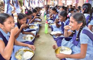 कक्षा 9 से 12 में छात्राओं को प्रतिदिन निःशुल्क मिड डे मील उपलब्ध कराने वाला प्रदेश का पहला विद्यालय बना कानपुर का जीजीआईसी चुन्नीगंज