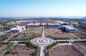 फर्जी खातों के मामले में माखनलाल विश्वविद्यालय के छात्र की बिहार से गिरफ्तारी