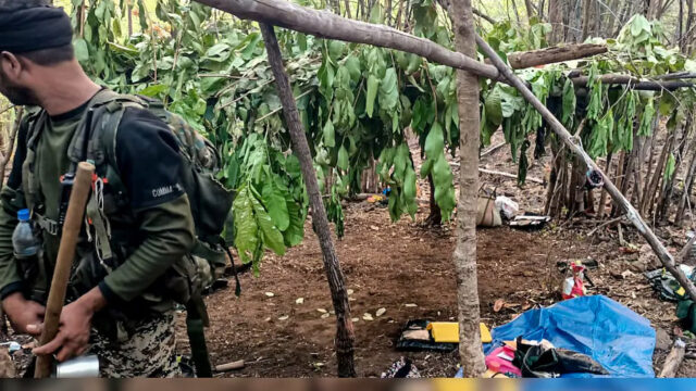 Naxalites_A_57_2.jpg
