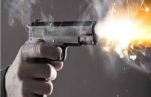 गोरखपुर: छात्र हत्याकांड के गौतस्कर का पुलिस एनकाउंटर, दोनों पैरों में लगी गोली