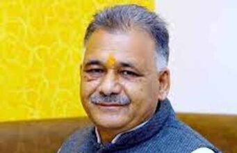 युवाओं के परिश्रम और पुरुषार्थ से भारत पुनः विश्वमंच पर सिरमौर बनेगा : उच्च शिक्षा मंत्री परमार