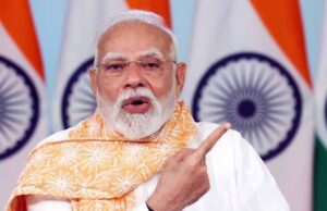 छठी मैया से माफी मांगे कांग्रेस-आरजेडी, मां की गाली पर इमोशनल हुए PM मोदी