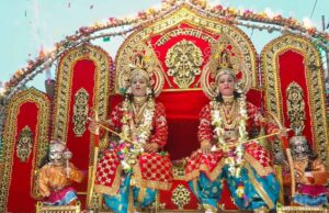 प्रयागराज की रामलीला की परंपरा: 120 साल पुराने सिंहासन पर विराजमान होते हैं भगवान राम