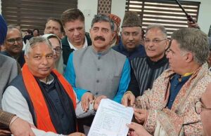 उमर अब्दुल्ला को राज्यसभा चुनाव में लगा बड़ा झटका, कौन हैं सतपाल शर्मा? जिसने तोड़े 4 MLA