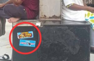 दुर्ग रेलवे स्टेशन पर धार्मिक प्रचार से यात्रियों में रोष, प्लेटफार्म 2 और 3 पर मचा विवाद