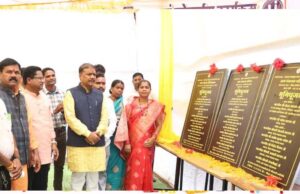 रायपुर : वनमंत्री ने 48 लाख रुपए से अधिक के विकास कार्यों का किया भूमिपूजन