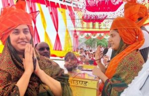 PDA चौपाल’ में पहुंचीं इकरा हसन, गुर्जर समाज ने किया स्वागत, पहनाई भगवा पगड़ी