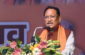 रायपुर : दशहरा केवल रावण दहन का पर्व नहीं, बल्कि जीवन का संदेश है – राज्यपाल डेका