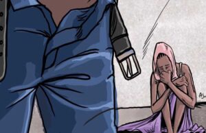 पांच लोगों ने पुलिस बनकर घुसकर की 1 लाख रुपये की मांग, पीड़िता पर लगाए गंभीर आरोप