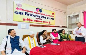 डॉक्टर्स की इमरजेंसी कक्ष में उपस्थिति सुनिश्चित करें : उप मुख्यमंत्री शुक्ल