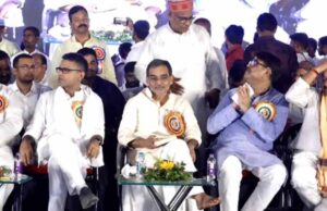 बेटे की मंत्रिमंडल में एंट्री के बाद कुशवाहा को करारा झटका, चार बड़े नेता पार्टी से हुए बाहर