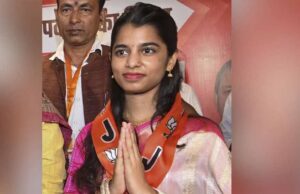 अलीनगर सीट पर मैथिली ठाकुर की बढ़त बरकरार, शुरुआती रुझानों में मिला 14,635 वोट