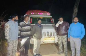 अवैध धान परिवहन पर बड़ी कार्रवाई: यूपी नंबर की 3 पिकअप से 210 बोरी जब्त, मालिक-चालकों पर FIR
