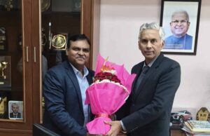 भोपाल दुग्ध संघ की भौतिक एवं वित्तीय प्रगति की समीक्षा की, ‘दूध का दूध, पानी का पानी अभियान’ पर प्रसन्नता व्यक्त की