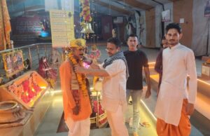 खंडवा में मुस्लिम युवक ने दिखाया सनातन प्रेम, महादेवगढ़ मंदिर की चौकीदारी संभालेंगे