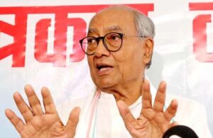 दिग्विजय का मोहन भागवत पर हमला: कहा — संघ की तुलना हिंदू धर्म से सनातन का अपमान