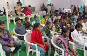 तेलंगाना में माओवादियों का सबसे बड़ा सामूहिक सरेंडर, हिड़मा का करीबी एर्रा समेत 37 नक्सली हुए आत्मसमर्पण