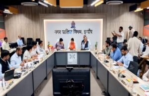 अवैध कॉलोनी का निर्माण होने पर संबंधित अधिकारी की तय होगी जिम्मेदारी : नगरीय विकास मंत्री विजयवर्गीय
