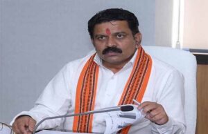 चैतू दादा व अनंत के सरेंडर पर डिप्टी सीएम का बड़ा बयान: कहा– छत्तीसगढ़ में नक्सलवाद अब खत्म होने की कगार पर