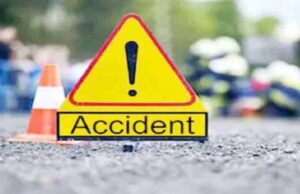 बिहार में NH पर भीषण हादसा: कार के परखच्चे, 3 लोगों की मौत, 2 गंभीर घायल